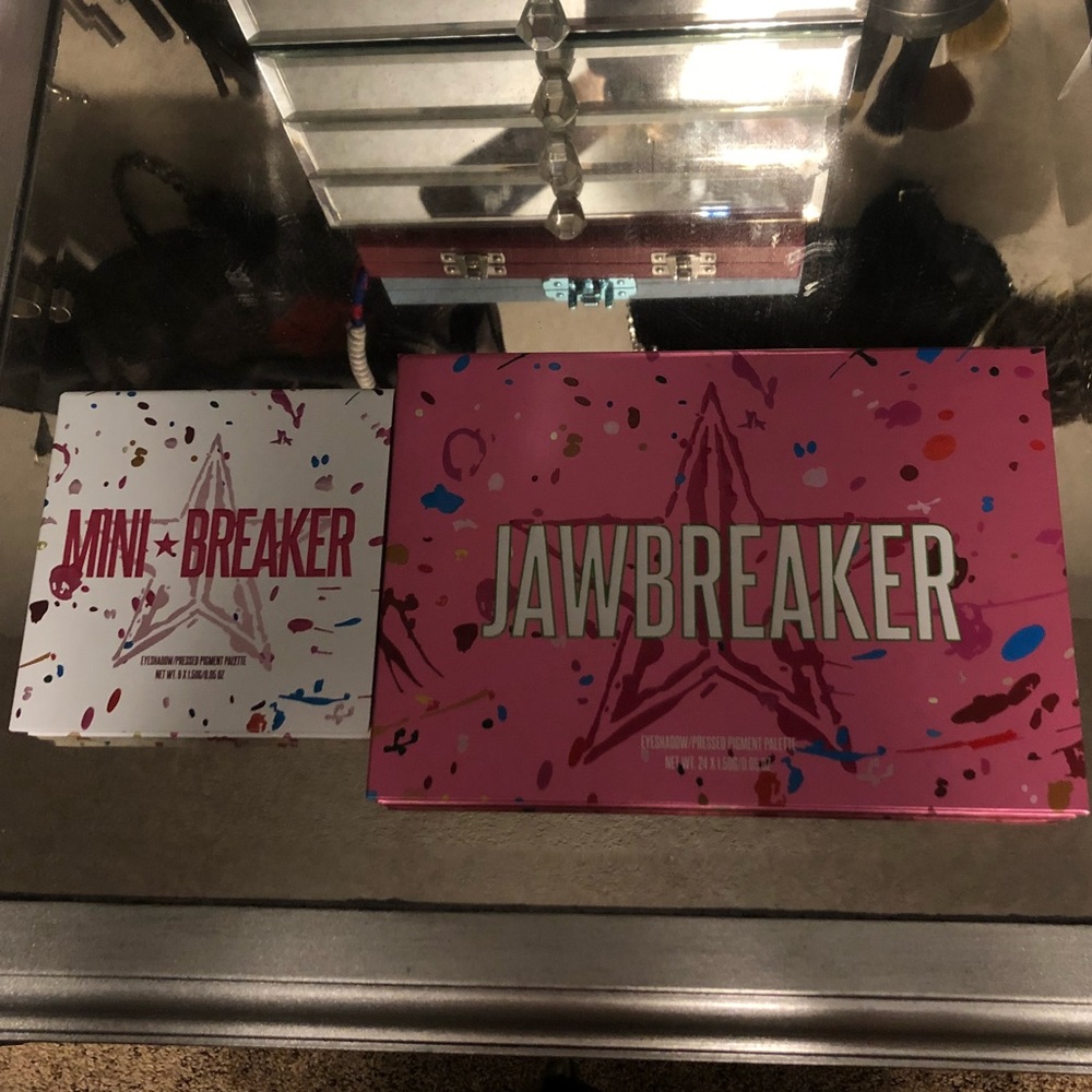 Jeffree Star Jawbreaker and Mini palette